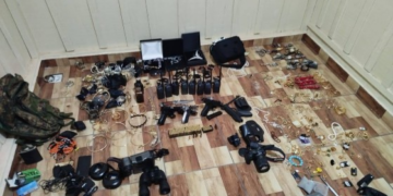 Bandidos assaltam família e morrem em confronto com a PM