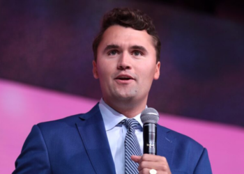 Viver na fé e na verdade: o legado de Charlie Kirk