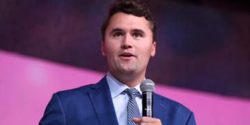 Viver na fé e na verdade: o legado de Charlie Kirk