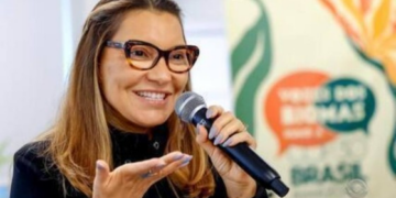 Janja acumula 145 dias fora do Brasil