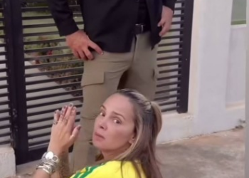 Esquerdista reza por morte de Bolsonaro; "Deus te elimine"