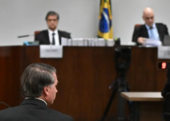 New York Times sobre Bolsonaro: 'como tentar dar um golpe — e fracassar'