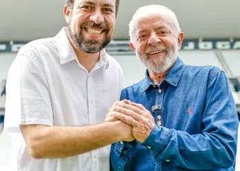 Lula deve anunciar Boulos para ministério após viagem a NY