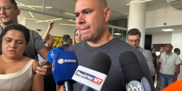 Abilio denuncia possível direcionamento de contrato entre Emanuel e CS Mobi