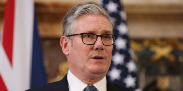 Keir Starmer está cada vez mais impopular no Reino Unido – e seu governo é pró-sharia