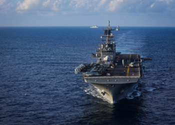 Rubio diz que Trump fará 'guerra contra o narcoterrorismo' e que outros barcos serão 'explodidos' no Caribe