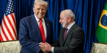 A diplomacia da foto: o encontro Lula-Trump e o vazio de resultados