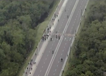 Todas as vias do Rio são liberadas após operação com 64 mortos