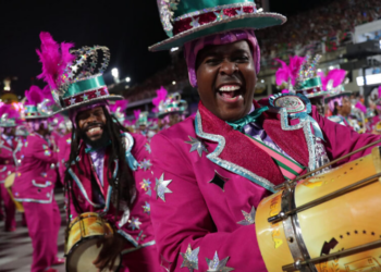 Fundação de George Soros financiou até o carnaval: Mangueira recebeu R$ 4,3 milhões