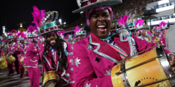 Fundação de George Soros financiou até o carnaval: Mangueira recebeu R$ 4,3 milhões