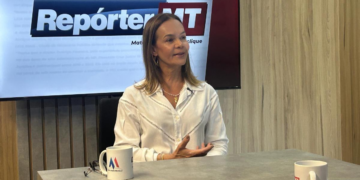 Otorrino: Problemas metabólicos, hormonais e má postura no trabalho podem causar zumbido no ouvido