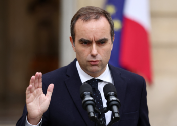 Quatro premiês em um ano: o que está acontecendo na França?