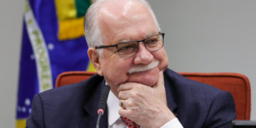 Discreto, Fachin assume presidência do STF e deve mudar a forma, mas não o conteúdo 