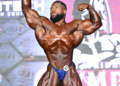 Keone Pearson vence o Olympia 2025 e atinge o tricampeonato na categoria 212