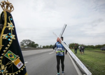 Policial morre após ser baleado em assalto