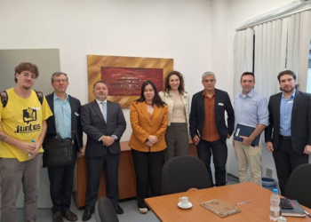 Deputada pede ao MP medidas contra atuação de bolsonaristas em universidades