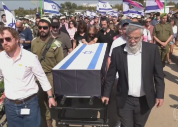 Israel diz que Hamas devolveu 10º refém morto em Gaza; ainda faltam 18