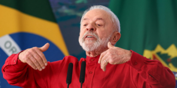 Por que a diplomacia ideologizada de Lula é incapaz de resolver o tarifaço dos EUA