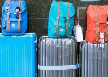 Senado aprova bagagem de mão gratuita em todos os voos; texto vai à Câmara