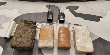 Membros de facção peitam a polícia e vão pra vala