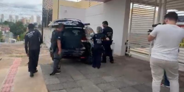 Operação sobre superfaturamento em cirurgias cumpre mandados contra médicos em Cuiabá