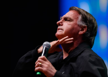 Jurista de MT diz que, mesmo com falhas processais, prisão de Bolsonaro é inevitável