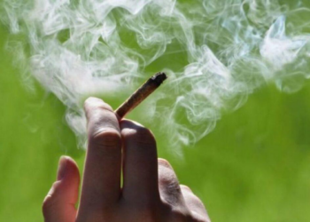 Câmara de Cuiabá barra multa para quem usar droga na rua