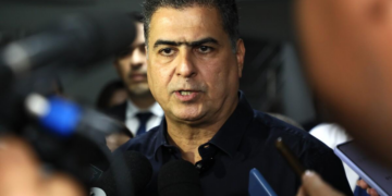 CPI pede indiciamento de Emanuel e ex-secretários por rombo de R$ 655 milhões em Cuiabá