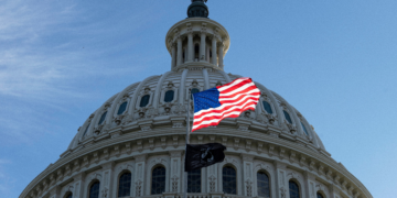 Shutdown: Senado dos EUA vota projeto para encerrar paralisação do governo