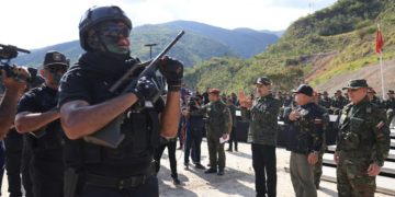 Regime Maduro prepara guerrilha para responder a eventual ataque dos EUA na Venezuela