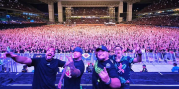 Raimundos fez público pular na Arena; veja vídeo