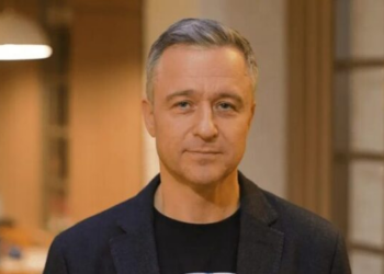 O homem que desafia Putin para resgatar crianças da guerra