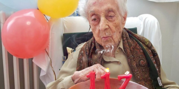 Supercentenária de 117 anos: lições reais sobre saúde de quem viveu mais de um século