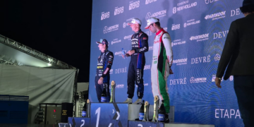 Nelson Piquet Jr. vai ao pódio em duas categorias durante etapa em Cuiabá