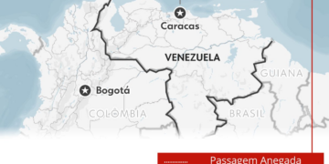 Maior porta-aviões do mundo fica mais próximo da Venezuela e intensifica pressão dos EUA