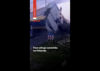 VÍDEO: Trem atinge em cheio caminhão na Holanda