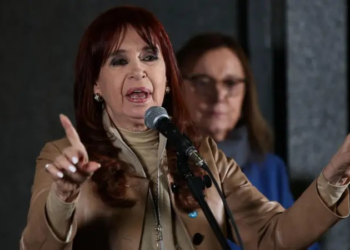 Justiça da Argentina ordena apreensão de propriedades ligadas a Cristina Kirchner