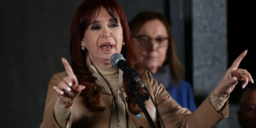 Justiça da Argentina ordena apreensão de propriedades ligadas a Cristina Kirchner