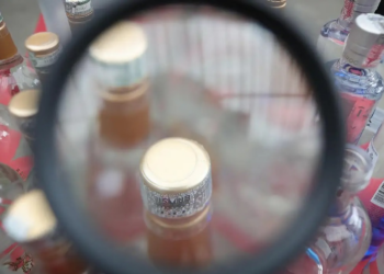 Brasil chega a 16 mortes confirmadas de intoxicação por metanol