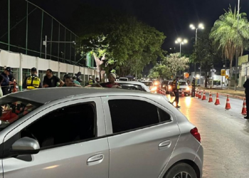 14 motoristas são presos em blitz na Avenida Beira Rio