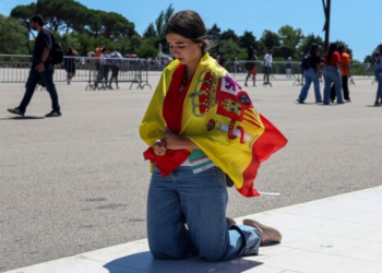 De volta à igreja: a revolução silenciosa liderada pelos jovens