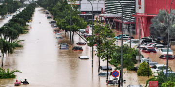 Enchentes no Vietnã deixam 90 mortos e 12 desaparecidos, diz governo