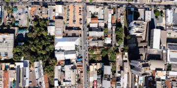 Obras do BRT fecham Travessa Paiaguás e alteram trânsito na região do Porto, em Cuiabá