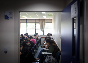 Fuvest divulga gabarito oficial da 1ª fase do vestibular 2026