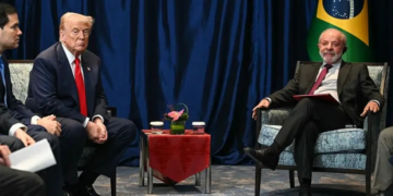 Artigo no New York Times diz que 'Brasil desafiou Trump e venceu' em caso Bolsonaro