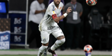 Neymar sofre lesão no joelho e não deve mais jogar em 2025