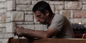 Os homens estão voltando a frequentar a igreja nos Estados Unidos