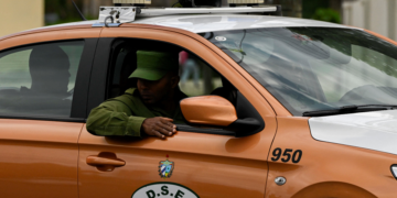 Ex-ministro da Economia de Cuba é condenado à prisão perpétua