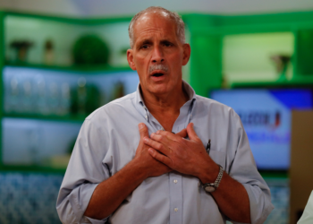 Com apoio de Trump, conservador Nasry Asfura sai na frente em eleição presidencial de Honduras; votos ainda estão sendo contados