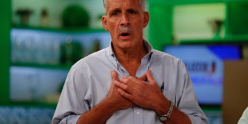 Com apoio de Trump, conservador Nasry Asfura sai na frente em eleição presidencial de Honduras; votos ainda estão sendo contados